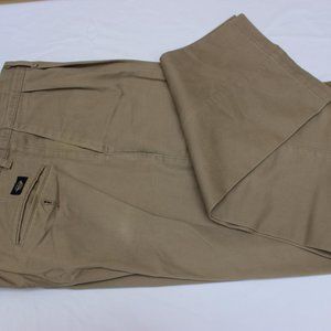 BIG & TALL MENS KHAKI TAN CHINO PANTS  38 x 34 DOCKERS NO WRINKLE TWILL PLEATED